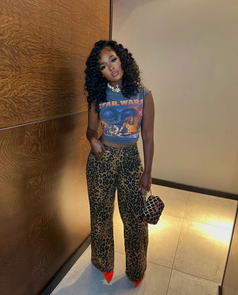 De’arra Outfits, Bronze Jeans Outfit, Cheetah Boots Outfit Winter, Hbcu Yard Outfits, Leopard Skin Outfit, Leopard Print Trousers Outfit Winter, Green Sparkly Skirt Outfit, Leapord Print Jean Outfits, Leopard Leggings Outfit Winter