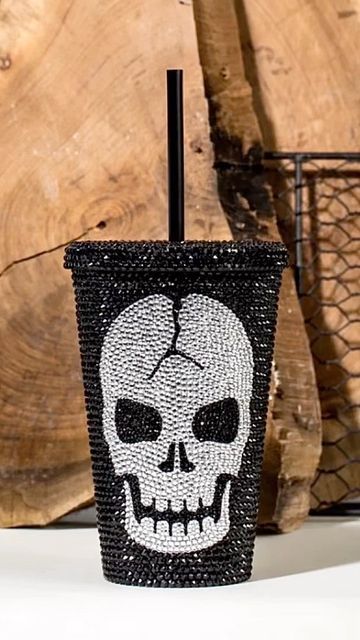 Rock Bedroom, Gothic Diy, Rhinestone Tumblers, Rhinestone Halloween, Rhinestone Tumbler, Stylish Water Bottles, Halloween Color, Rhinestone Projects, Rhinestone Crafts