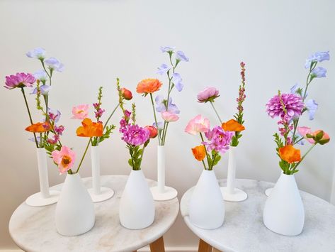 This offers a simple and affordable way to enhance your tablescape effortlessly with our premium silk wildflowers. Item includes a mix of flowers and buds customised for your in your colour palette.  🌸What is included: A mix of flowers and buds in your colour scheme & style. Stem length range from 8-15 inches, these can be cut to size to suit your vases. Vases are not included.  🌸If you have any other customisation requests (flowers, colours, size), please add this in your order notes.  🌸Even Tall Wildflower Arrangements, Spring Bud Vases Wedding, Wildflower Theme Party, Simple Wedding Flowers Centerpieces, Single Flower Centerpiece, Wildflower Bud Vases, Wildflower Tablescape, Bud Vase Flowers, Small Wedding Centerpieces