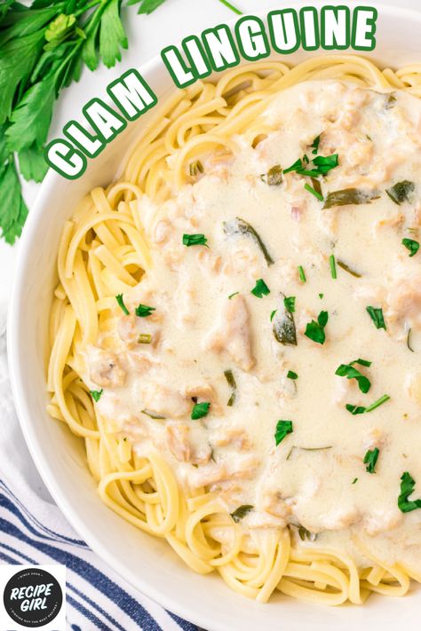 Recipes With Clam Juice, Clam Linguine Recipe, Seafood Linguine Recipe, Arizona Recipes, Clam Pasta Recipe, Clam Linguine, Clam Sauce Recipe, Linguine And Clams, Clam Sauce Linguine