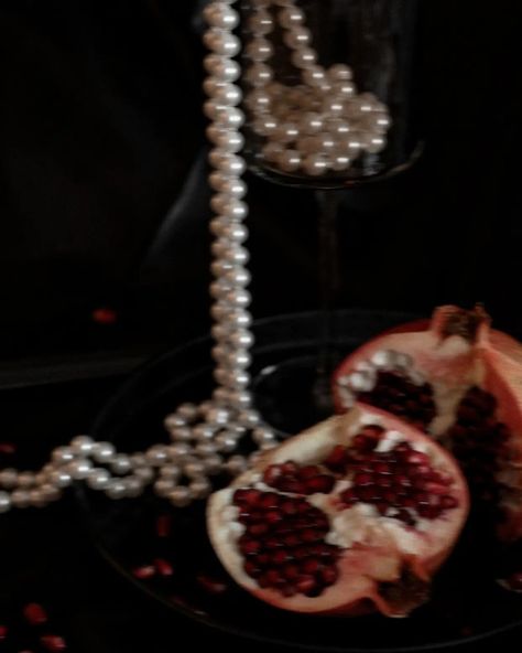 Pomegranate Dark Aesthetic, Red Beauty Aesthetic, Red Maneater Aesthetic, Aphrodite Dark Aesthetic, Promises And Pomegranates Aesthetic, Pomagranet Aesthetic, Pomegranate Girl Aesthetic, Perspherone Aesthetic, Scarlettcore Aesthetic