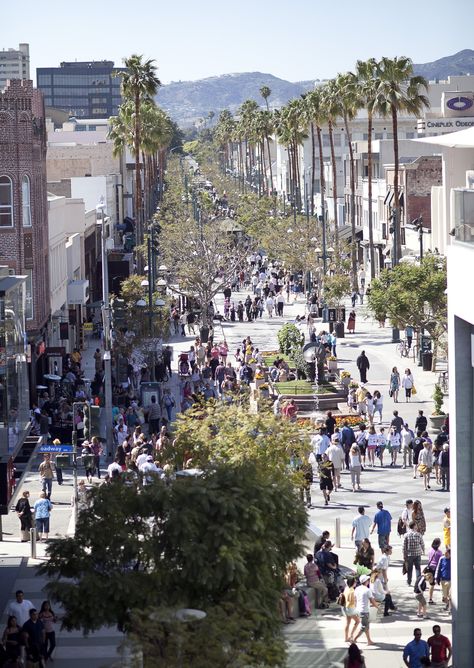 Promenade 3.0 envisions new features downtown - Santa Monica Daily Press Santa Monica Downtown, Shopping District, Community Volunteering, Food Hall, Public Garden, Urban Planning, City Hall, City Life, Main Street