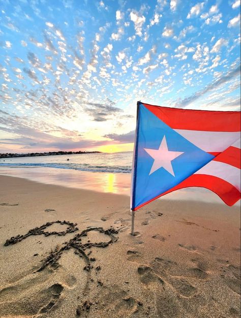 Puerto Rican Jokes, Puerto Rican People, Puerto Rico Pictures, Puerto Rico Trip, Puerto Rico Vacation, Puerto Rico Art, Puerto Rican Flag, Puerto Rican Culture, Puerto Rican Pride