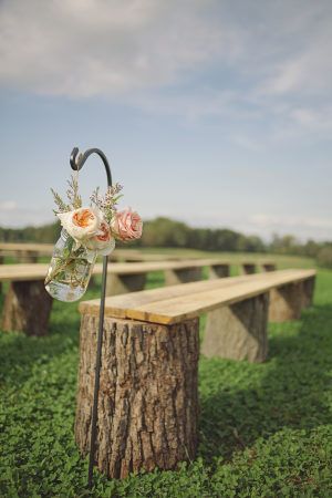 Diy Backyard Wedding Decorations, Casual Outdoor Wedding, Outdoor Country Wedding, Diy Outdoor Weddings, Deco Champetre, Seating Ideas, Cat Wedding, Wedding Vow, Country Theme