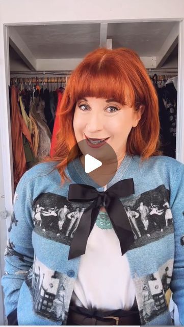 Christie Moeller | Stylist on Instagram: "How to give your cardigan a Fall bow-up #styletips #styletip #fashiontips #stylehacks #stylehack #styleinspo #fashiontrends #cardigan #hadeswool" How To Button A Cardigan Hack, Button Up Cardigan Hacks, Cardigan Style Hack, Cardigan Hacks Ideas, Cropping Cardigan Hack, Fall Bows, Fashion Hacks Clothes, Fashion Inspo, Wool