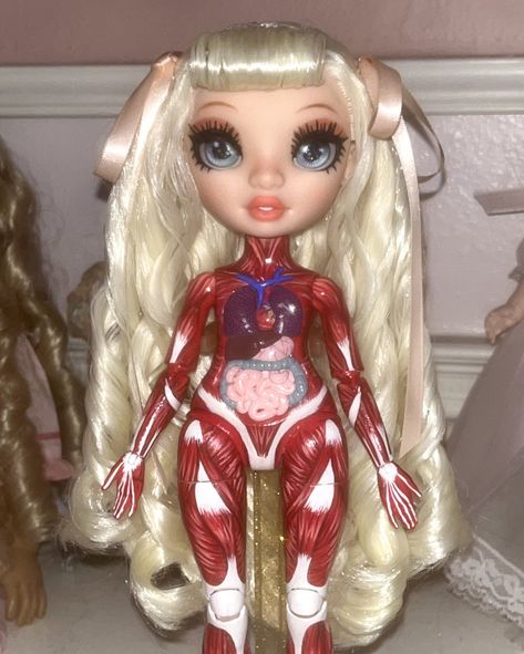 Lol Doll Repaint, Rainbow High Doll Repaint, Barbie Doll Repaint, Custom Dolls Repaint, Cosplay Draculaura, Rainbow High Custom, Clay Snakes, Customized Dolls, Doll Restyle