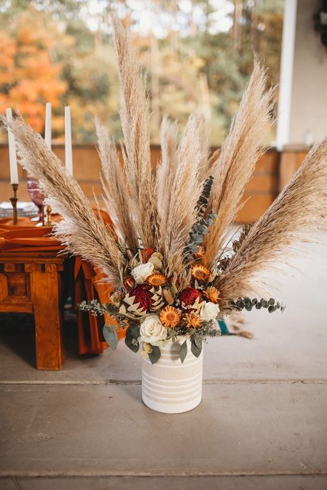 Fall Floral Arrangements Rectangle, Boho Fake Flower Arrangements Wedding, Pampas Grass Fall Wedding Centerpieces, Fall Country Wedding Flowers, Fall Boho Wedding Table Decor, Grapevine Table Decor, October Wedding With Pumpkins, Wood Flower Arrangements Wedding, Rust Country Wedding