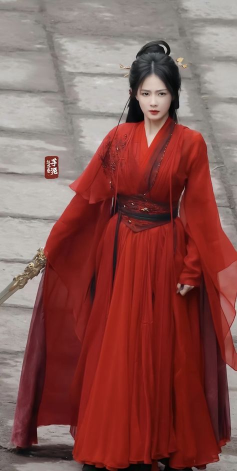 Red Dress Character, Princess Hanfu, Hanfu Red, Hanfu Aesthetic, China Hanfu, The Empress Of China, Traditional Asian Dress, Hanfu Girl, Goddess Outfit