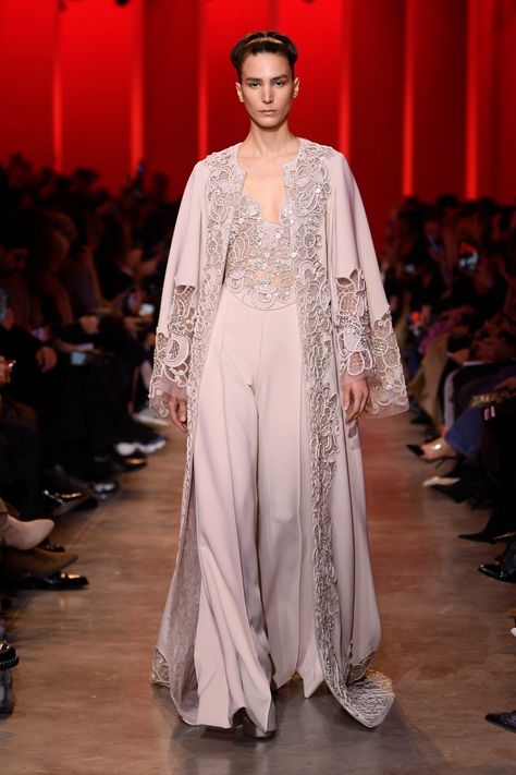 Elie Saab Couture Spring 2024 [PHOTOS] Ellie Saab Couture 2024, Movie Gowns, Elle Saab, Royal Dinner, Winter Abaya, Elie Saab Designer, 2024 Couture, Couture 2024, Expensive Stuff