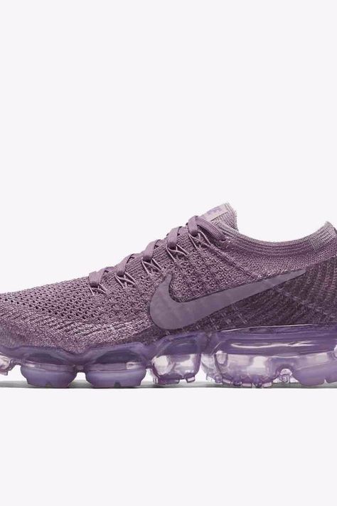 The Best Running Shoes Nike Has to Offer Nike Basket, Light Violet, Nike Air Vapormax Flyknit, Sneaker Magazine, Vapormax Flyknit, Nike Vapormax, Air Max Women, Best Running Shoes, Air Vapormax