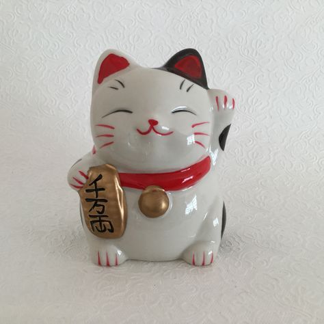 Ceramic Lucky Cat, Lucky Chinese Cat, Lucky Cat Figurine, Gothic Clay Art, Lucky Cat Logo, Lucky Cat Statue, Chinese Cat, Cute Lucky Cat, Lucky Cat Tattoo