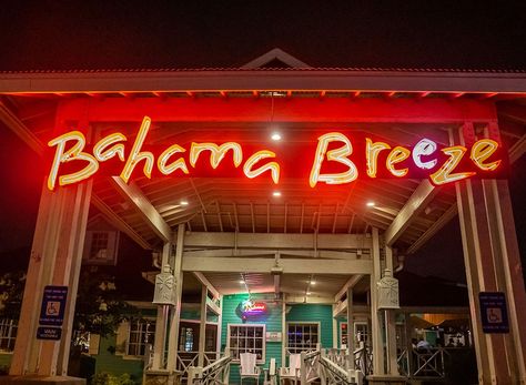 Bahama Breeze Menu: The Best and Worst Foods | Eat This Not That Jerk Chicken Pasta, Ahi Tuna Salad, Deep Fried Potatoes, Sriracha Aioli, Shrimp Linguine, Bahama Breeze, Seared Ahi, Sheet Pan Suppers, Top Sirloin Steak