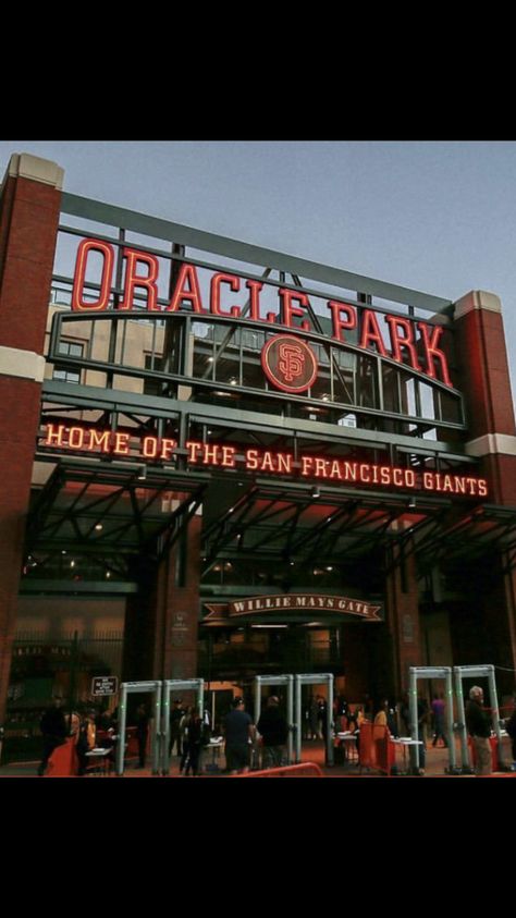 Giants has a new home stadium name the Oracle Park. Sf Giants Wallpaper, Oracle Park, Sf Giants Aesthetic, Oracle Park San Francisco, San Francisco Vacation, San Fransico, Giants Stadium, New York Giants Stadium, Stadium Art