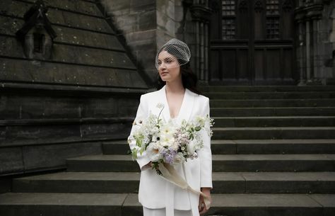 Birdcage Veil Wedding Face Veil Bridal Fascinator Short Veil Ivory Bird Cage Veil Vintage Veil Bandeau Small Veil Mini Birdcage Wedding Veil - Etsy New Zealand Mini Veil, Short Veils, Small Veil, Birdcage Veil Wedding, Tatler Magazine, Bird Cage Veil, Vintage Veil, Birdcage Wedding, Cage Veil