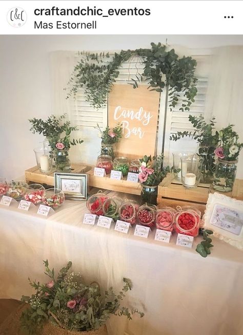 Candy Bar Ideas For Wedding, Boho Candy Bar, Vintage Wedding Candy Bar, Candy Bar Wedding Reception, Rabbit Wedding, Sweet Table Wedding, Holly Wedding, Candy Bar Wedding, Baby Shower Deco