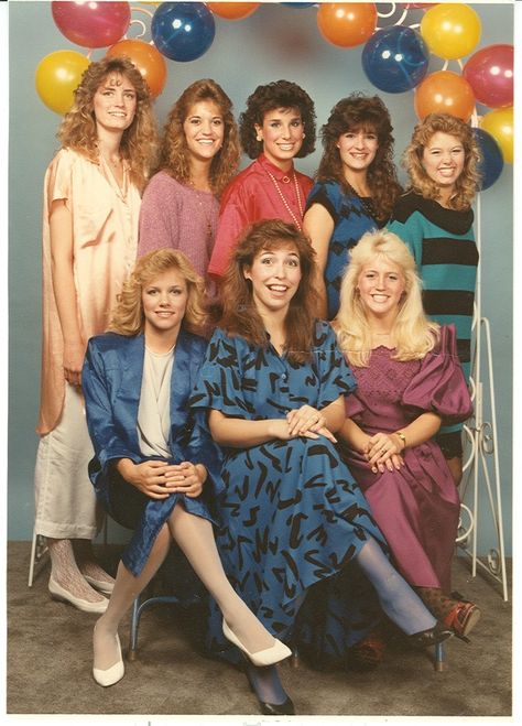 True 80's fashion here. Such bad choices in fabrics. 80s Fashion Women, 80s Trends, 1980s Fashion Trends, 80s Party Outfits, Fashion 1980s, 80s Fashion Trends, 80s Girl, 80’s Fashion, Fashion 80s