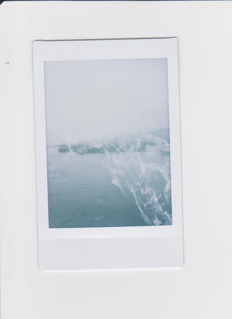 Instax Film Template, Vsco Settings, Aesthetic Polaroids, Edit Poto, Polaroid Ideas, Instax Mini 90, Polaroid Instax, Instax Film, Instax Camera