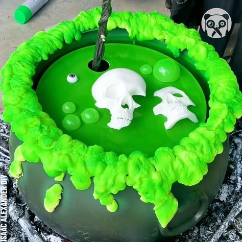 Isaac Alexander, Witch With Cauldron, Animated Witch, Witches Cauldron, Panda Art, How To Make Animations, Gadgets And Gizmos, Halloween Food For Party, Unique Diy Gifts