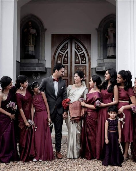 Bridesmaid Saree Indian, Bridal Maid Dress, Christian Wedding Dress, Family Dress, Function Dresses, Family Wedding Photos, Gown Party Wear, Bridesmaid Saree, Bridesmaid Attire