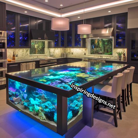 Aquarium Kitchen Islands Are Now A Thing, and We Can’t Get Enough! – Inspiring Designs Aquarium Kitchen, Aquarium Table, Amazing Aquariums, Cool Fish Tanks, Drawing Room Decor, Bawah Air, Aquarium Design, Best Kitchen Designs, Luxury Homes Dream Houses