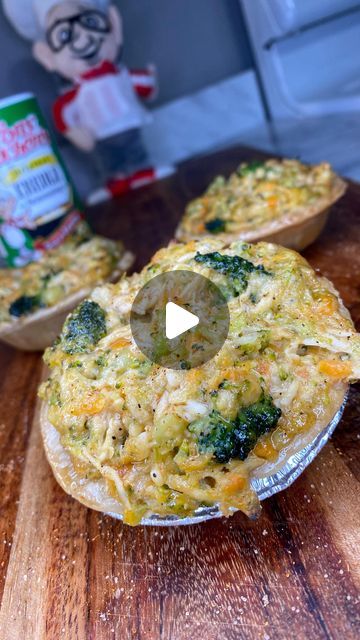 Tasha Robinson on Instagram: "🚨 RECIPE: Broccoli Cheddar Pie 🔥

Broccoli Cheddar Pies:
(Mini Pies loaded with Chicken, Veggies, and Cheese)
Prep Time:15min
Cook Time: 35min
Serving Size: 16Mini Pies
 
Ingredients:You may substitute ingredient Brands for your preferred liking.

Pie Shells:
•Dutch Ann Tart Shells

Mixture Ingredients:
•1 Rotisserie Chicken 
•1 1/2c Chopped Broccoli 
•1 1/2 Chopped Carrots
•1 tbsp Fresh Parsley 
•1 Chopped Yellow Pepper 
•1 Chopped White Onion
•1/3cup Veggie Broth 
•1/3cup Heavy Cream
•1/4cup Flour
•1tbsp Tony Chachere’s, Seasoning, Cajun, Original)
•1tbsp Garlic Powder
•1tbsp Onion Powder
•1/2tbsp Smoked Paprika 
•Pinch Cayenne Pepper
•1cup Cheddar Cheese

Directions:
(Turn your eye onto Medium Heat(5), add Butter and Minced Garlic to cooking pot. Cook for Broccoli And Cheddar Pot Pie, Broccoli Pie Recipe, Recipe Broccoli, Broccoli Cheddar Chicken, Chopped Broccoli, Veggie Broth, Chicken Veggies, Chicken Pie, Tart Shells