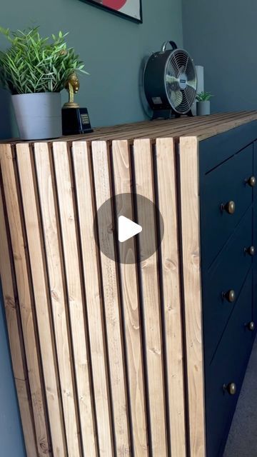 Ikea Chest Of Drawers Makeover, Chest Drawer Decor Ideas, Ikea Decor Hacks, Drawers Makeover, Ikea Dresser Makeover, Ikea Hacks Ideas, Ikea Hack Bedroom, Ikea Dresser Hack, Ikea Chest Of Drawers