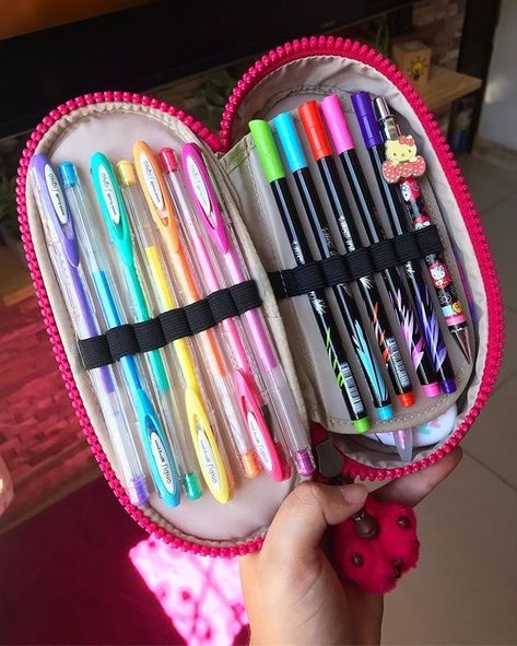 100 Pens, Stationary Organization, Cute Stationary School Supplies, Stationary Supplies, Dolls Clothes Diy, Alcohol Aesthetic, Diy Scarf, Stationary School, Cute Stationary