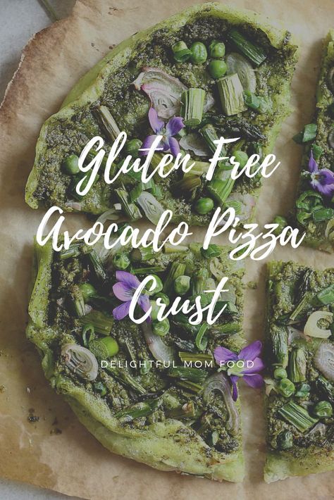 Avocado Pizza Crust with basil pea pesto, asparagus, peas and cashew cheese dressing. Vegan, gluten-free, grain-free, paleo and ready in 30 minutes!  #healthy #pizza #appetizer #paleo #grainfree #glutenfree #vegan Avocado Pizza Crust, Pesto Asparagus, Pizza With Cauliflower Crust, Pizza Appetizer, Avocado Pizza, Gluten Free Pizza Recipes, Cheese Crust Pizza, Pea Pesto, Gluten Free Crust