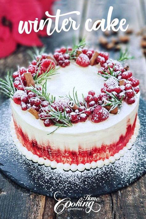 This Winter Cake is an impressive dessert that everybody will love, perfect for winter holidays. White Winter Cake, Winter Cake Recipes, Cake Recipes Uk, Winter Torte, Impressive Dessert, Impressive Desserts, Christmas Cake Designs, Christmas Cake Decorations, Winter Cake