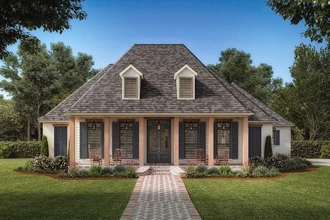 America's Best House Plans on Instagram: “Found only on our website, Plan 4534-00081 is a brand new French Country house plan with 2,674 sq. ft., 4 bedrooms, 3.5 bathrooms, a…” Madden Home Design, Acadian Style Homes, Bathroom French Country, Interior Floor Plan, French Country House Plans, Country House Design, Large Family Rooms, Country House Plan, Modern Farmhouse Plans