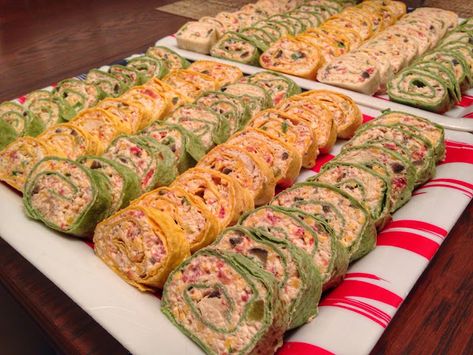 Southwest Chicken Pinwheels Roll Ups, Southwest Chicken Roll Ups, Southwest Chicken Pinwheel Tree, Refried Bean Pinwheels, Southwest Roll Ups Flour Tortillas, Southwest Tortilla Roll Ups, Southwest Chicken Pinwheels, Southwest Pinwheels Roll Ups, Southwest Pinwheels