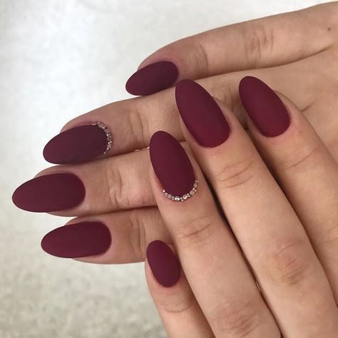 Maroon Nails, Red Manicure, Almond Shape Nails, Burgundy Nails, Almond Nail, Super Nails, Red Nail, Nails Almond, Ideas Nails