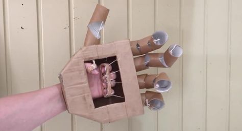 Cardboard Hand, Clear Cookies, Hand Sculpture, Cardboard Art, Cardboard Tubes, Paper Straws, Diy Videos, Hot Glue, Costume Ideas