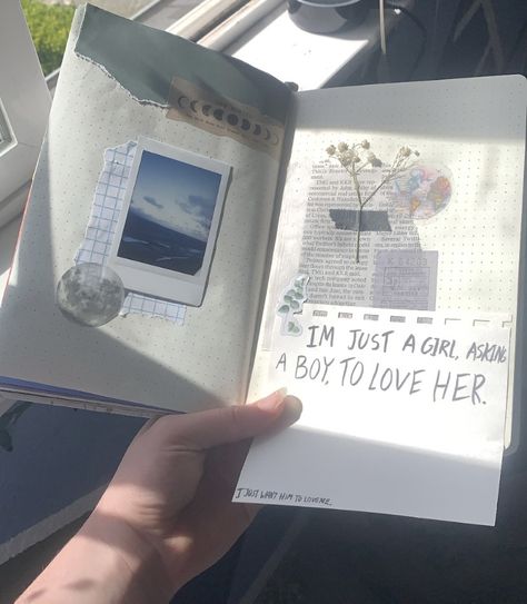 Polaroid In Journal, Polaroid Journal Ideas, Polaroid Journal, Journal Polaroid, Polaroid Scrapbook, Polaroid Collage, Polaroid Album, Polaroid Picture, Bullet Journal Cover Page