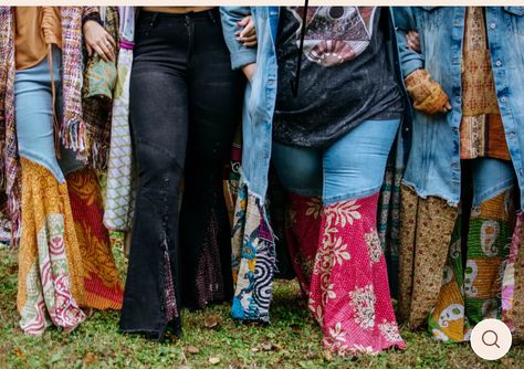 Pattern Bell Bottom Pants Outfit, How To Turn Pants Into Bell Bottoms, Upcycle Clothes Plus Size, Diy Hippie Clothes, Diy Bell Bottoms, Thrift Upcycle Clothes, 70s Ideas, Kantha Clothing, Boho Bell Bottoms