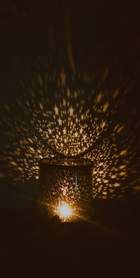 Stars On Ceiling, Night Snapchat Stories, Night Snapchat, Aesthetic Stars, Star Ceiling, Shadow Video, Star Lamp, Star Light, Overhead Lighting