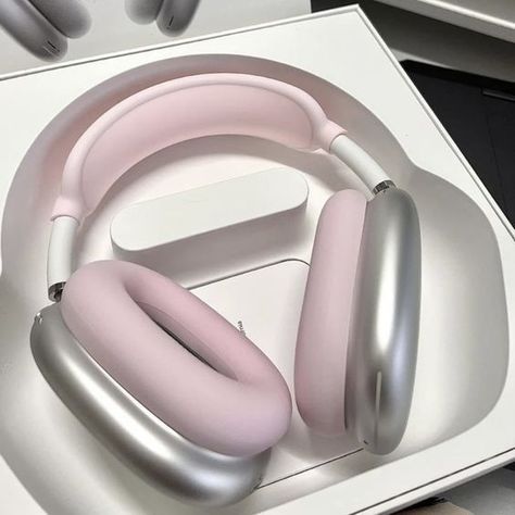 🩷CC: @destinyjosie0 link: https://amzn.to/482Qlzm https://amzn.to/48ch7Fu Airpods Max Pink, Carcase Iphone, Cute Headphones, Pink Lifestyle, Airpods Max, Iphone Obsession, Pink Girly Things, Active Noise Cancellation, Birthday Wishlist