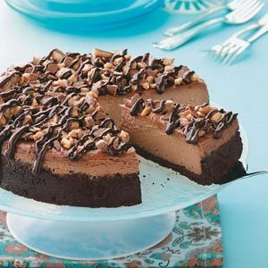 Toffee Cheesecake Recipes, Toffee Cheesecake, Coffee Toffee, Coconut Dessert, Coffee Cheesecake, Brownie Desserts, Gateaux Cake, Chocolate Wafers, Cheesecake Recipe