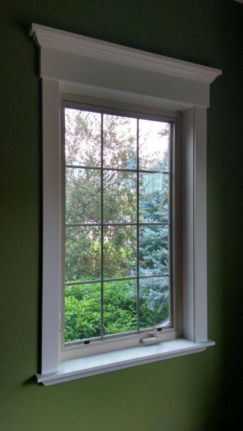 Bathroom Window Molding, Large Window Trim Ideas Interior, Window Surrounds Interior, Picture Frame Window Casing, Window Molding Trim Interiors, Indoor Window Trim, Interior Window Frame, Window Trim Ideas Interior, Trimmed Windows