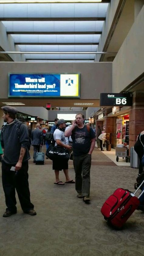 Sky Harbor International Airport, Phoenix, Arizona. Arizona Airport, Airport Mesa Sedona, Usa Airport, Airport Flight, Ninoy Aquino International Airport, Airplane Landing, Piarco International Airport, Austin-bergstrom International Airport, Arizona Usa