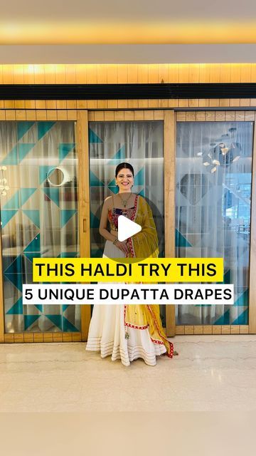 Heena Gehani on Instagram: "Dupatta drama at its finest! 💫 Elevate your ethnic look with these 5 stunning drapes for your dupatta. From the classic pleat to the trendy cape style, each fold adds a touch of elegance. Paired effortlessly with a lehenga and crop top combo, create your own style story! 💃✨ This pristine white lehenga and crop Has intricate details and traditional silhouette makes it a timeless ensemble for every celebration. Dance through life in style with the perfect blend of tradition and contemporary chic. 💃🕊️ If you’re reseller then @aekaa.in is the best wholesaler and suppliers and they have huge variety in women clothing collection, all the resellers do contact them to get at the lowest price. . . . #WhiteWonder #LehengaLove #croptopelegance #dupattastyles # Trendy Dupatta Draping Styles, Dupatta As Cape, Cape Style Dupatta Draping, Bridal Dupatta Draping Styles, Dupatta Hacks, Lehenga Dupatta Draping Style, Lehenga Simple, Dupatta Draping Styles, Dupatta Styling