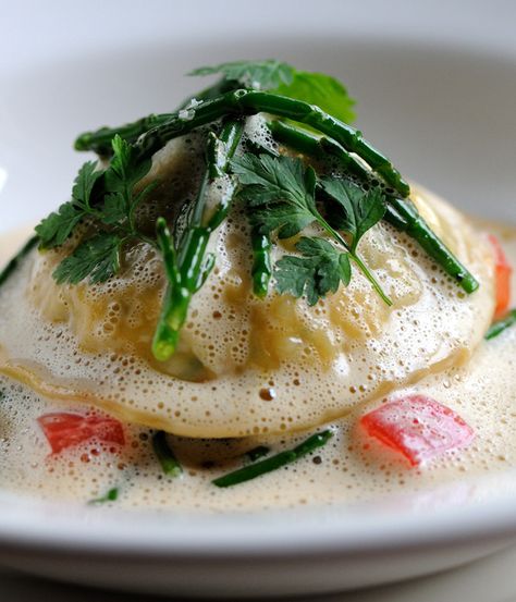 Dominic Chapman's elaborate crab ravioli with crab sauce recipe makes a tremendous main - especially resonant in the spring and summer months. Concentrate on getting the homemade pasta element of the recipe right and the rest will be relatively straightforward in this shellfish recipe. Crab Sauce Recipe, Crab Ravioli, Crab Sauce, Great British Chefs, Pasta Gnocchi, Crab Recipes, Pasta Machine, Pasta Dough, Homemade Pasta