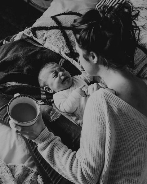 Karen Howard Photography on Instagram: “If this isn’t “Raw Motherhood” then I don’t know what is 👶🏼☕️ Ira was one of the first newborn sessions I ever did and now to see him at 7…” Raw Family Photography, Motherhood Photography Art, Raw Motherhood, Moody Pregnancy Photos, Raw Newborn Photography, Raw Motherhood Photography, Moody Motherhood Photography, Motherhood Documentary Photography, Motherhood On Film