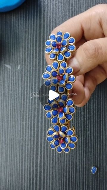 Colour Outfit, Silk Thread Bangles Design, Silk Bangles, Thread Bangles Design, Tutorials Diy, Silk Thread Bangles, Thread Bangles, Bangle Designs, Finger Rings