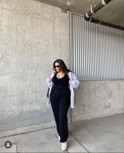 New York Outfit Plus Size, All Black Summer Outfits Plus Size, Size18 Fashion Plus Size Clothing, Modest Outfits For Curvy Body Type, Beginner Core Workout At Home, Comfy Summer Outfits Plus Size, Trendy Plus Size Outfits Summer, Plus Size College Outfits, Midsize Street Style