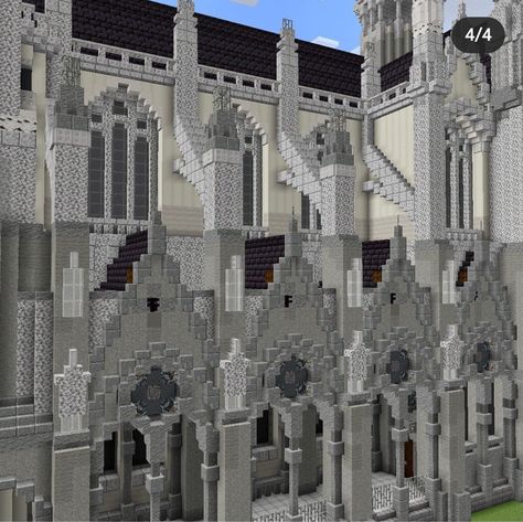 Pointed Roof Minecraft, Minecraft Gothic Cathedral, Minecraft Cathedral Blueprints, Gothic Architecture Minecraft, Minecraft Cathedral, Minecraft Church, Minecraft Palace, Minecraft Building Designs, Minecraft Castle Blueprints