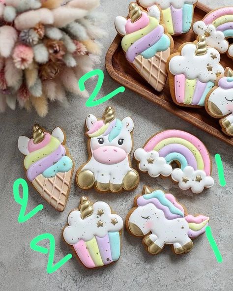 Birthday Party Cookies, Cookie Decorations, Royal Iced Cookies, Unicorn Themed Birthday Party, Sugar Cookie Royal Icing, Iced Biscuits, Sugar Cookie Icing, Unicorn Cookies, Rainbow Unicorn Birthday