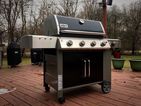 5 Things You Need To Do When You Get a New Grill | Burning Questions | Weber Grills Grilled Turkey Recipes, Grill Tips, Fireplaces Outdoor, Weber Grills, Grills Outdoor, Picnic Recipes, Grilled Turkey, Outdoor Dining Tables, Weber Grill