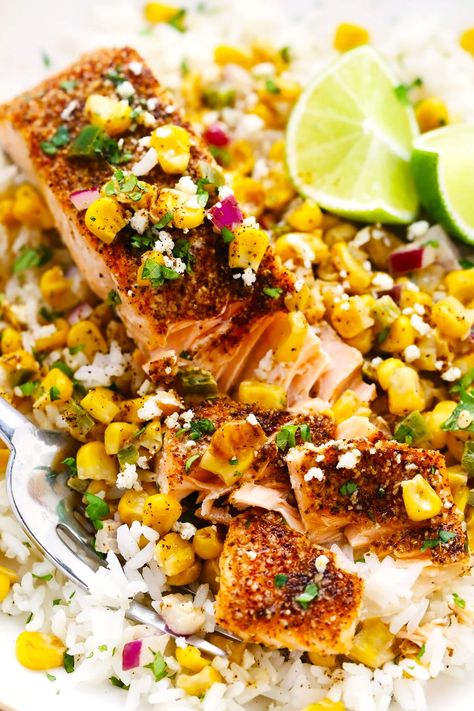 Creamy Corn Salsa, Summer Salmon Recipe, Lime Salmon Recipes, Chili Lime Salmon, Lime Salmon, Mexican Recipe, Creamy Corn, Salmon And Rice, Salmon Dinner