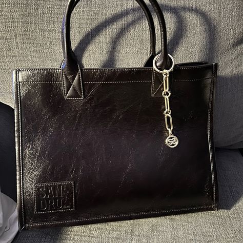 Sandro Paris Leather Chocolate Brown tote bag Sandro Paris Bag, Sandro Bag, Tote Bag Outfit, Brown Tote Bag, Sandro Paris, Brown Tote, Travel Wardrobe, Bag Tags, Leather Tote Bag